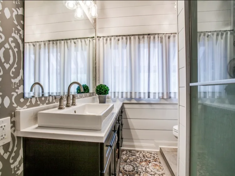 Bathroom — Monte Vista, Texas 124-Year-Old National Historic Preservation Home