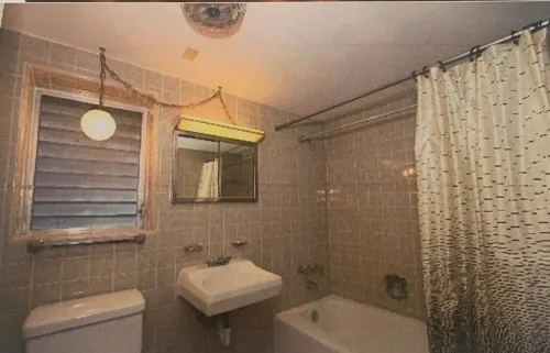 Before renovation — bathroom, Alamo Heights 1920's Update