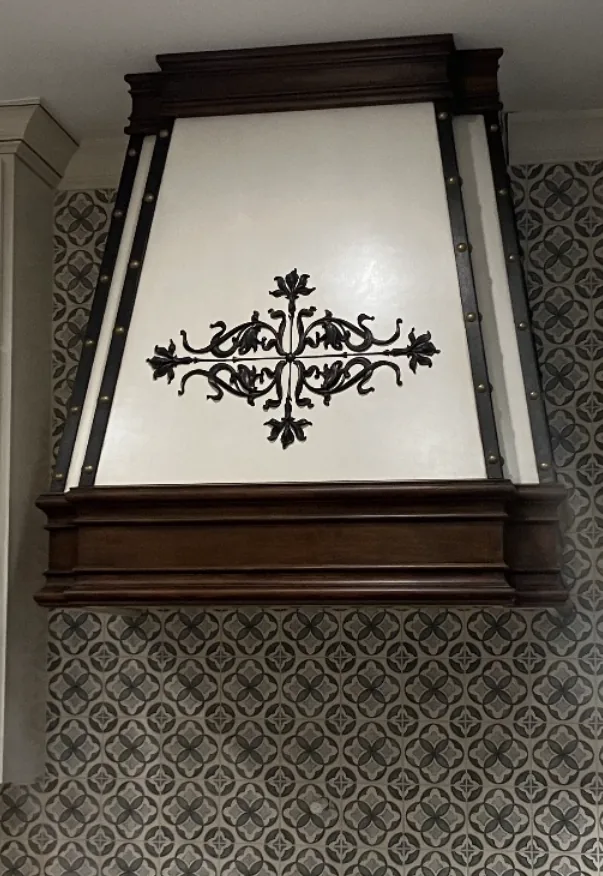 Custom range hood detail — Custom Finishes & Hand-Painted Furniture